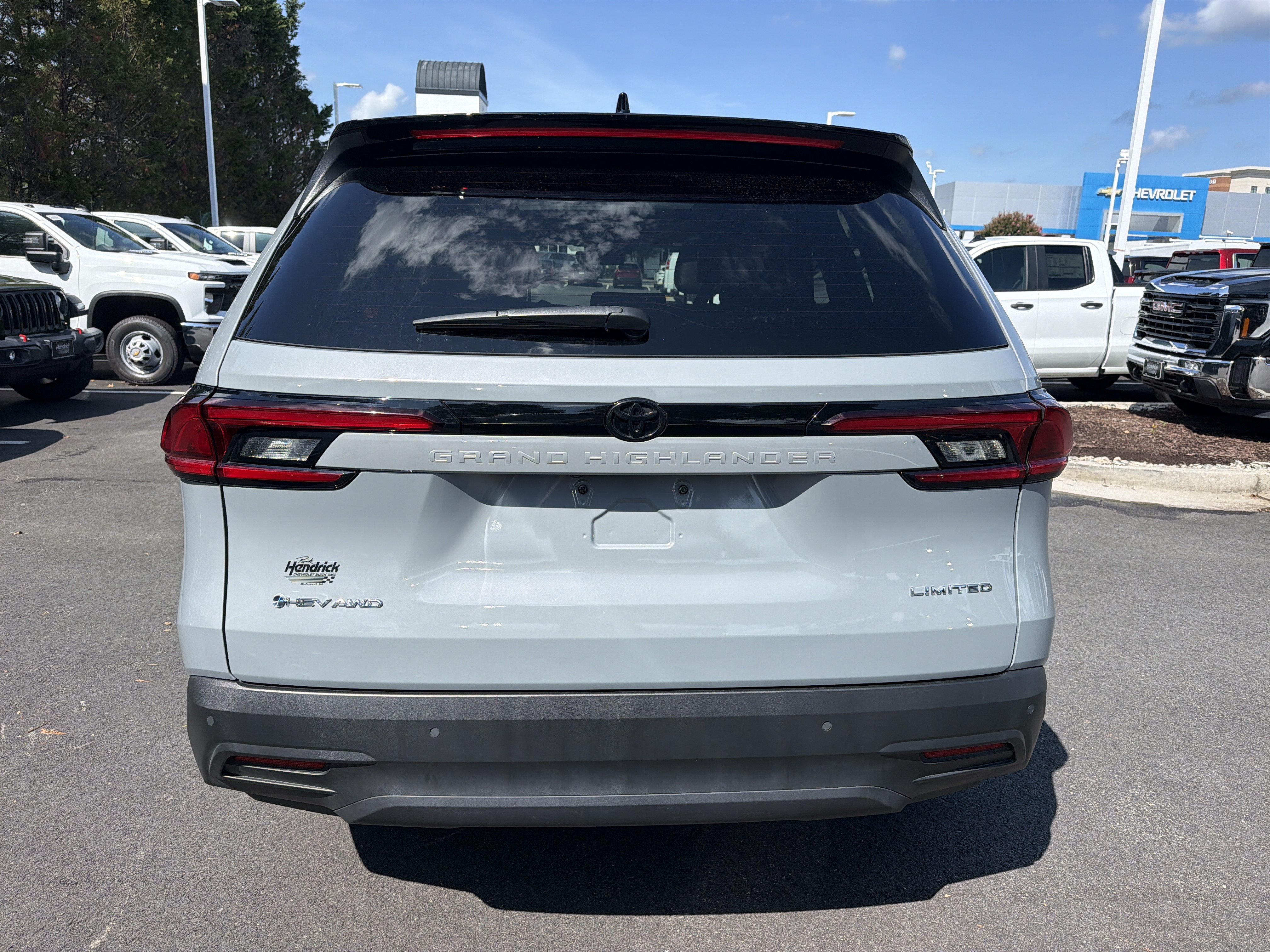 Used 2025 Toyota Grand Highlander AWD Hybrid image 9