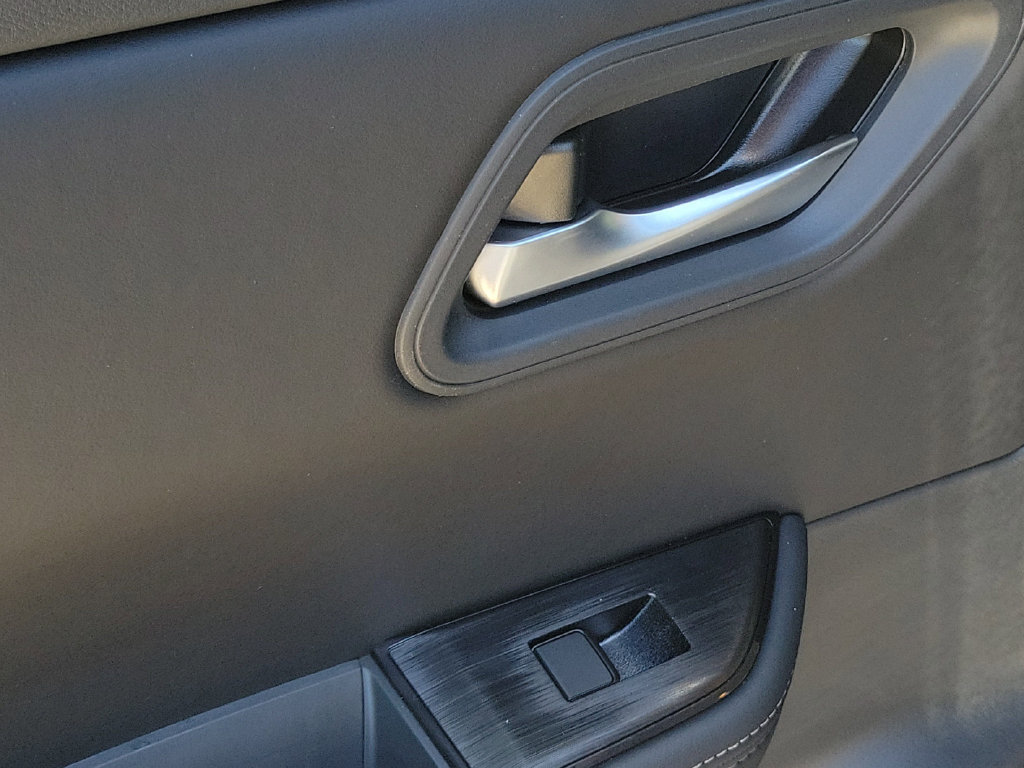 New 2026 Nissan Rogue SV FWD image 15