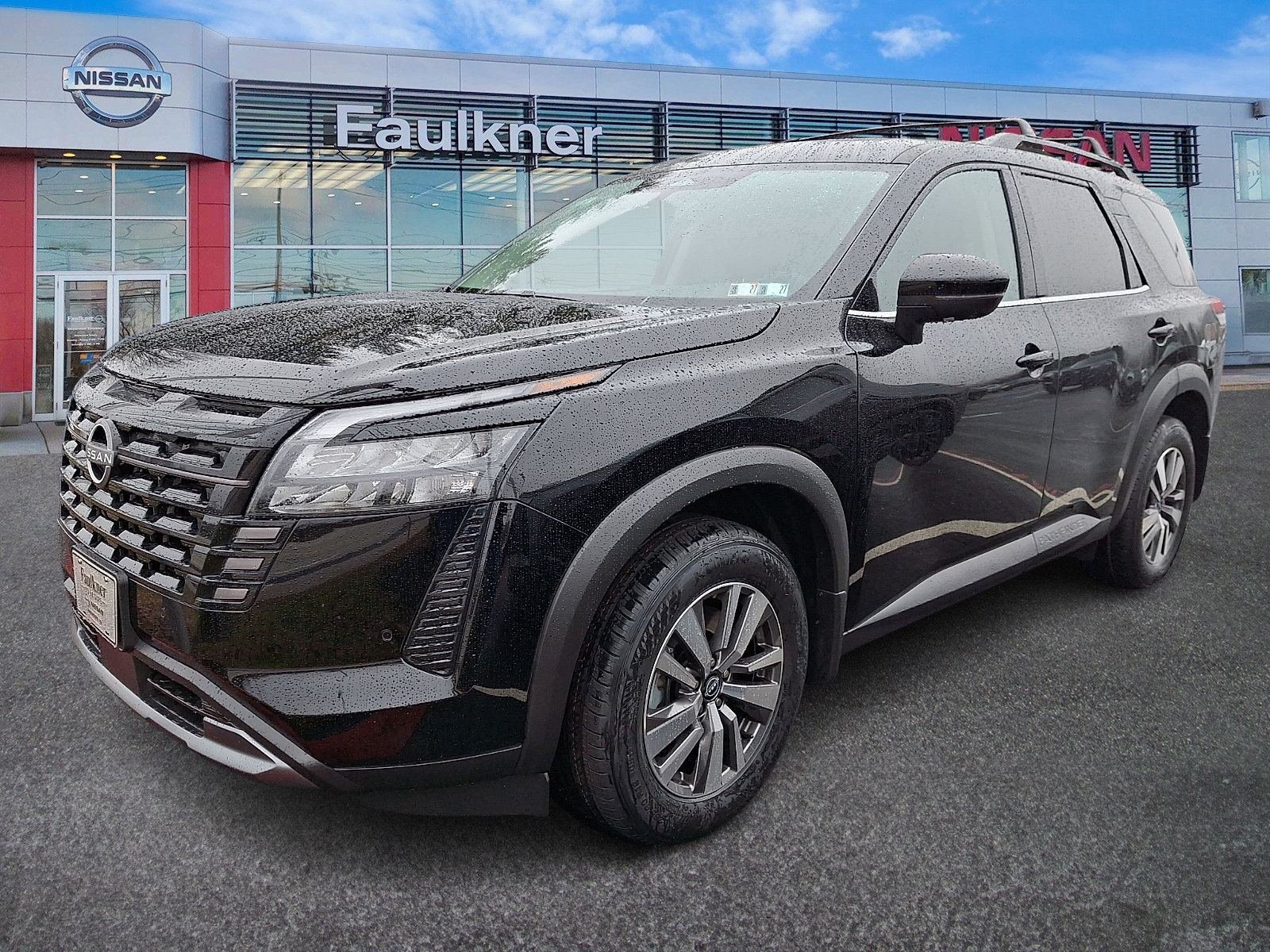 New 2026 Nissan Pathfinder SL AWD/4WD image 3
