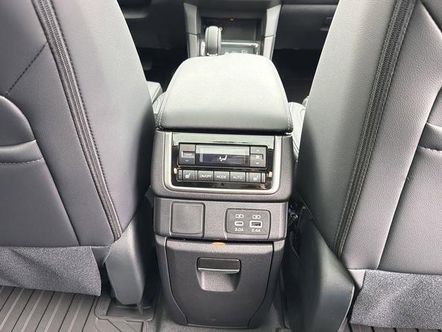 New 2026 Subaru Ascent Limited image 23