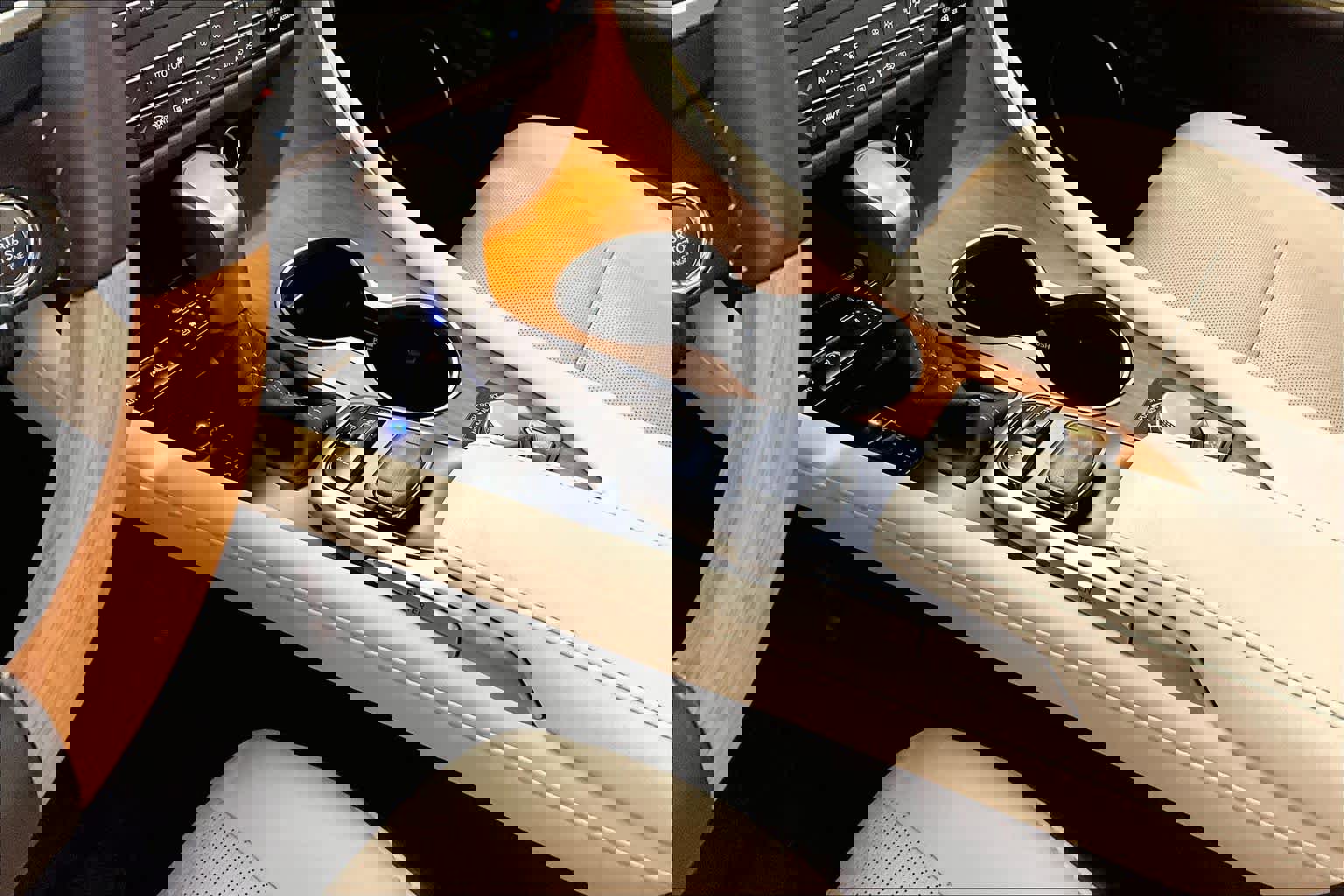 Used 2017 Lexus RX 350 FWD w/ Premium Package image 16