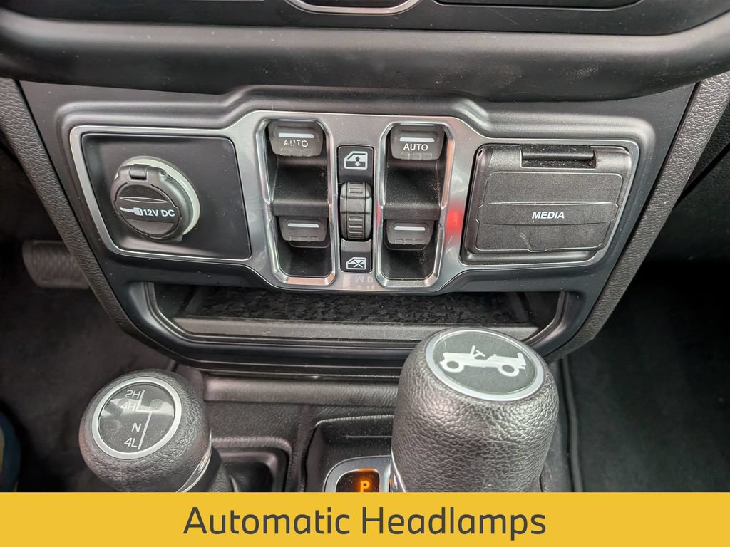 Used 2019 Jeep Wrangler Unlimited Sport S AWD/4WD image 21