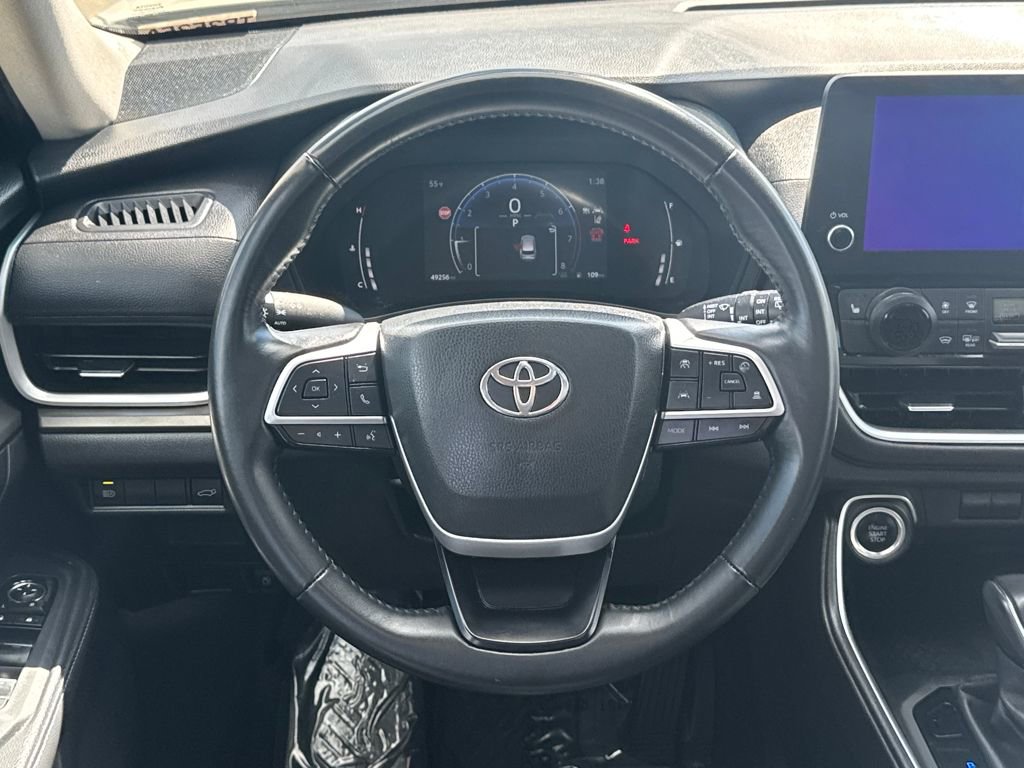 Used 2024 Toyota Grand Highlander XLE image 14