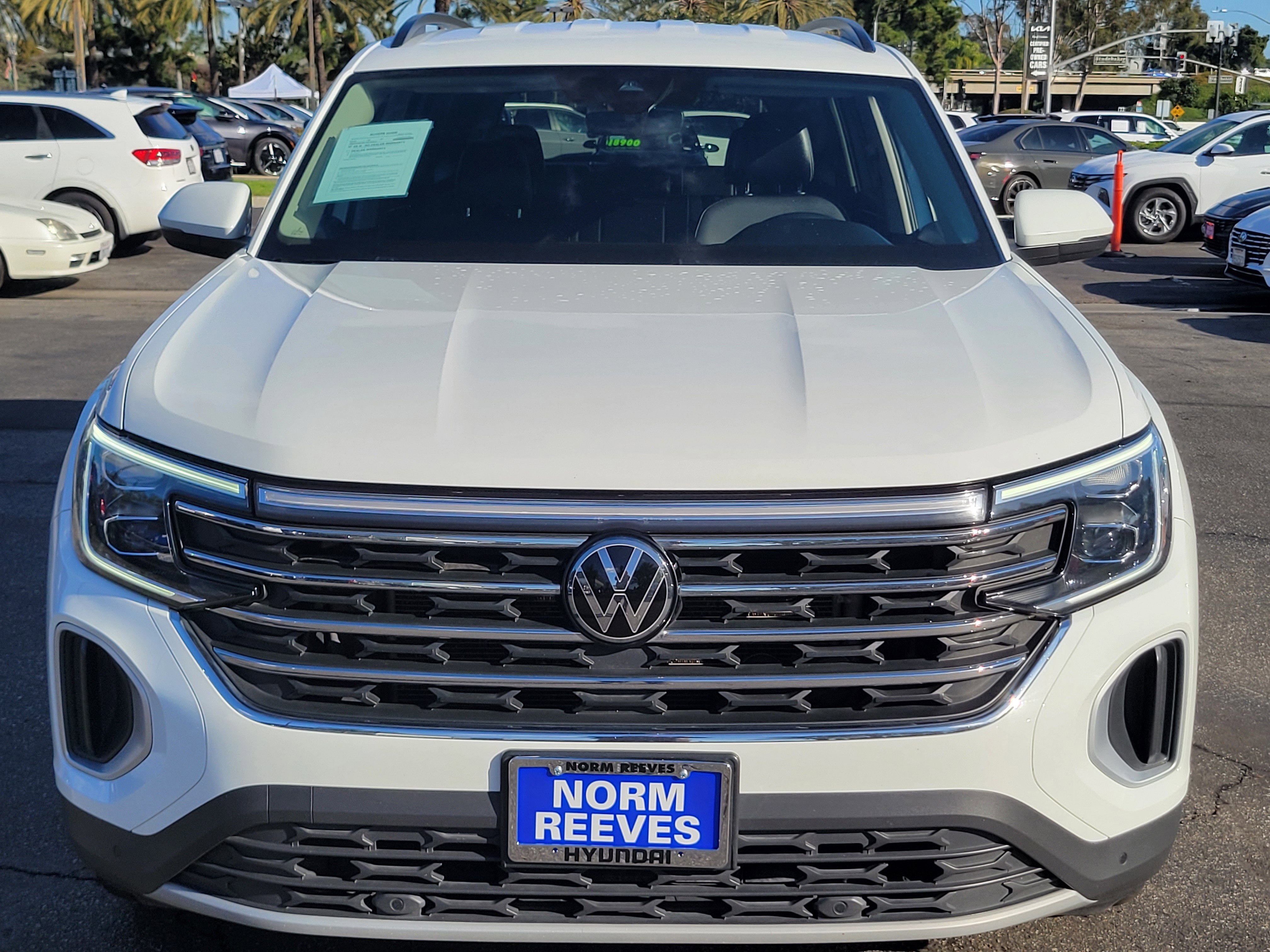 Used 2024 Volkswagen Atlas SE image 31