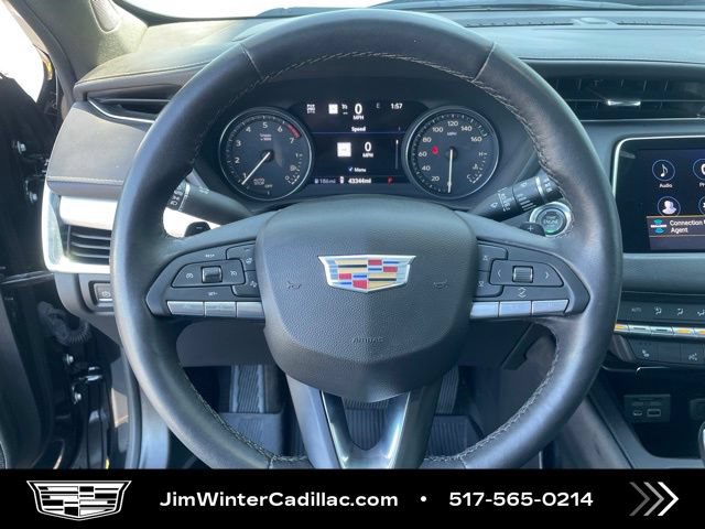 Used 2022 Cadillac XT4 Premium Luxury w/ Technology Package AWD/4WD image 27