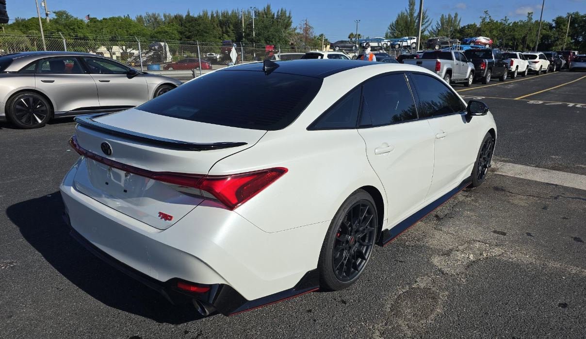Used 2021 Toyota Avalon TRD FWD image 3