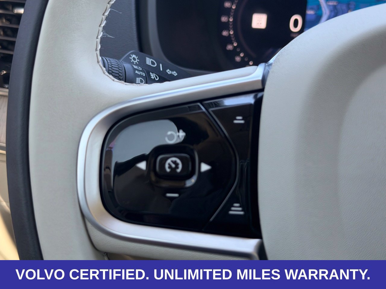 Certified 2025 Volvo XC90 T8 Ultra w/ Protection Package Premier AWD/4WD image 22
