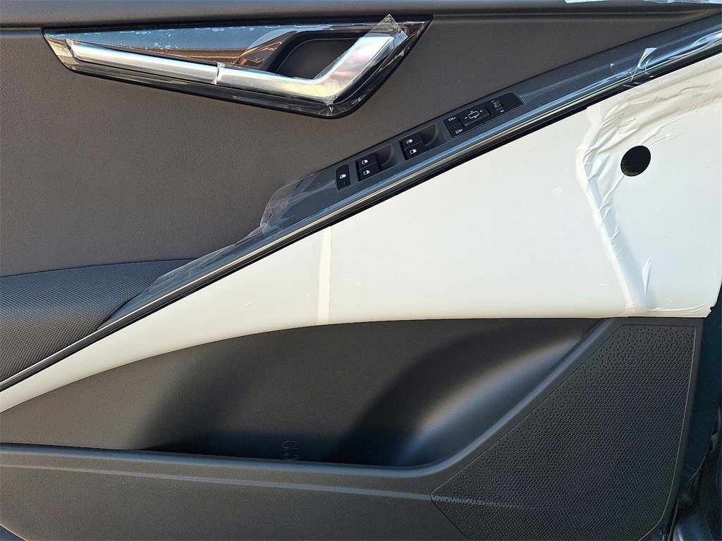 New 2025 Kia Niro EX image 8