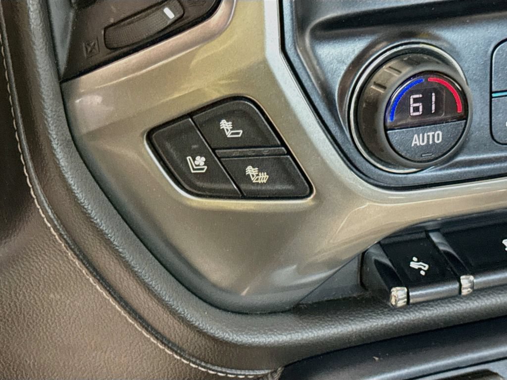 Used 2019 Chevrolet Silverado 2500 LTZ w/ Midnight Edition AWD/4WD image 20