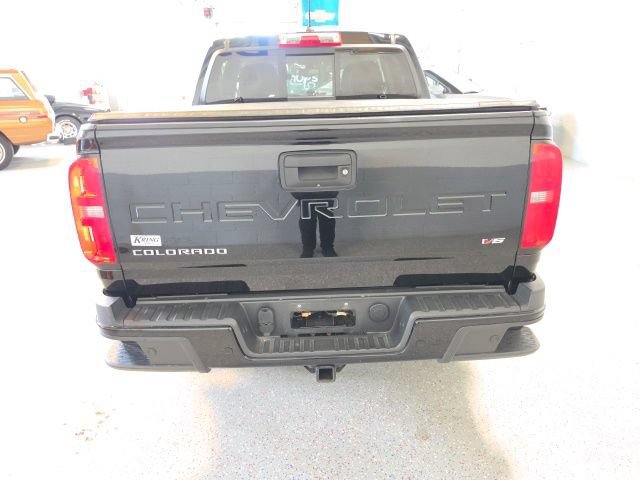 Used 2021 Chevrolet Colorado Z71 AWD/4WD image 6