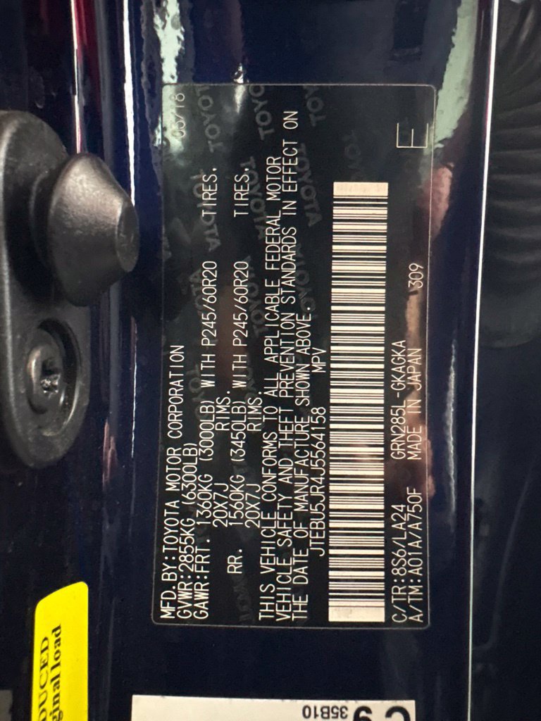 Used 2018 Toyota 4Runner Limited AWD/4WD image 29