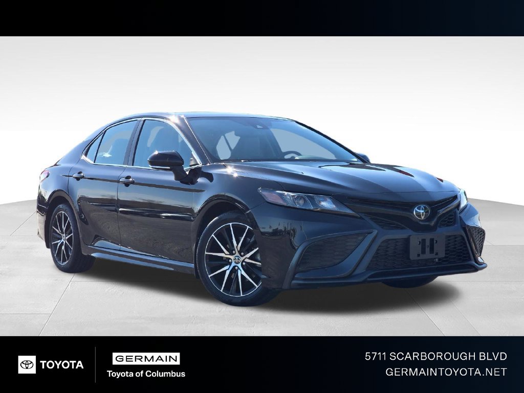 Used 2021 Toyota Camry SE w/ Convenience Package