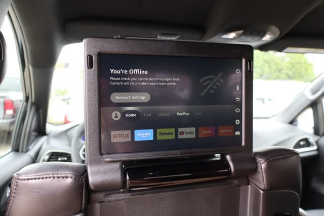 Used 2026 Chrysler Pacifica Select AWD/4WD image 46