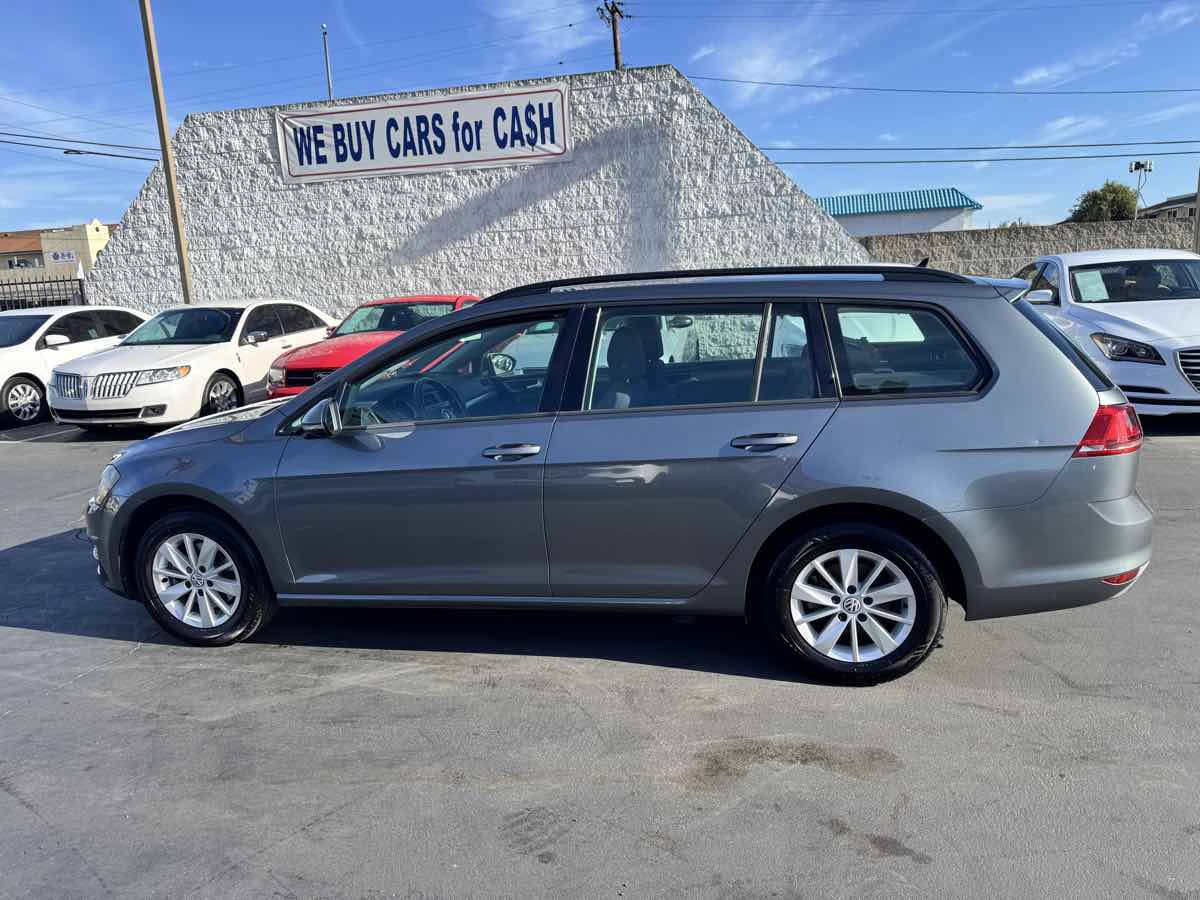 Used 2016 Volkswagen Golf S FWD image 14