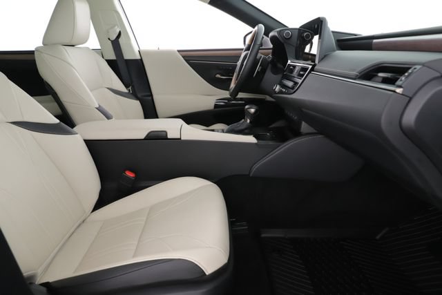 Used 2025 Lexus ES 350 w/ Ultra Luxury Package FWD image 33