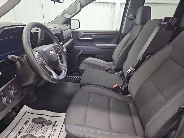 Used 2025 Chevrolet Silverado 1500 LT image 35