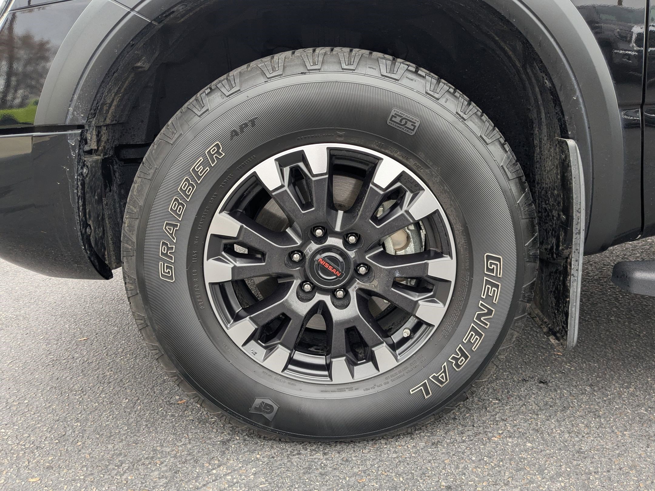 Used 2021 Nissan Titan PRO-4X w/ Pro-4x Convenience Package image 37