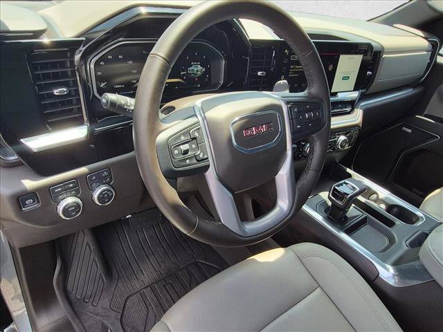 Used 2026 GMC Sierra 1500 SLT w/ SLT Premium Plus Package AWD/4WD image 18