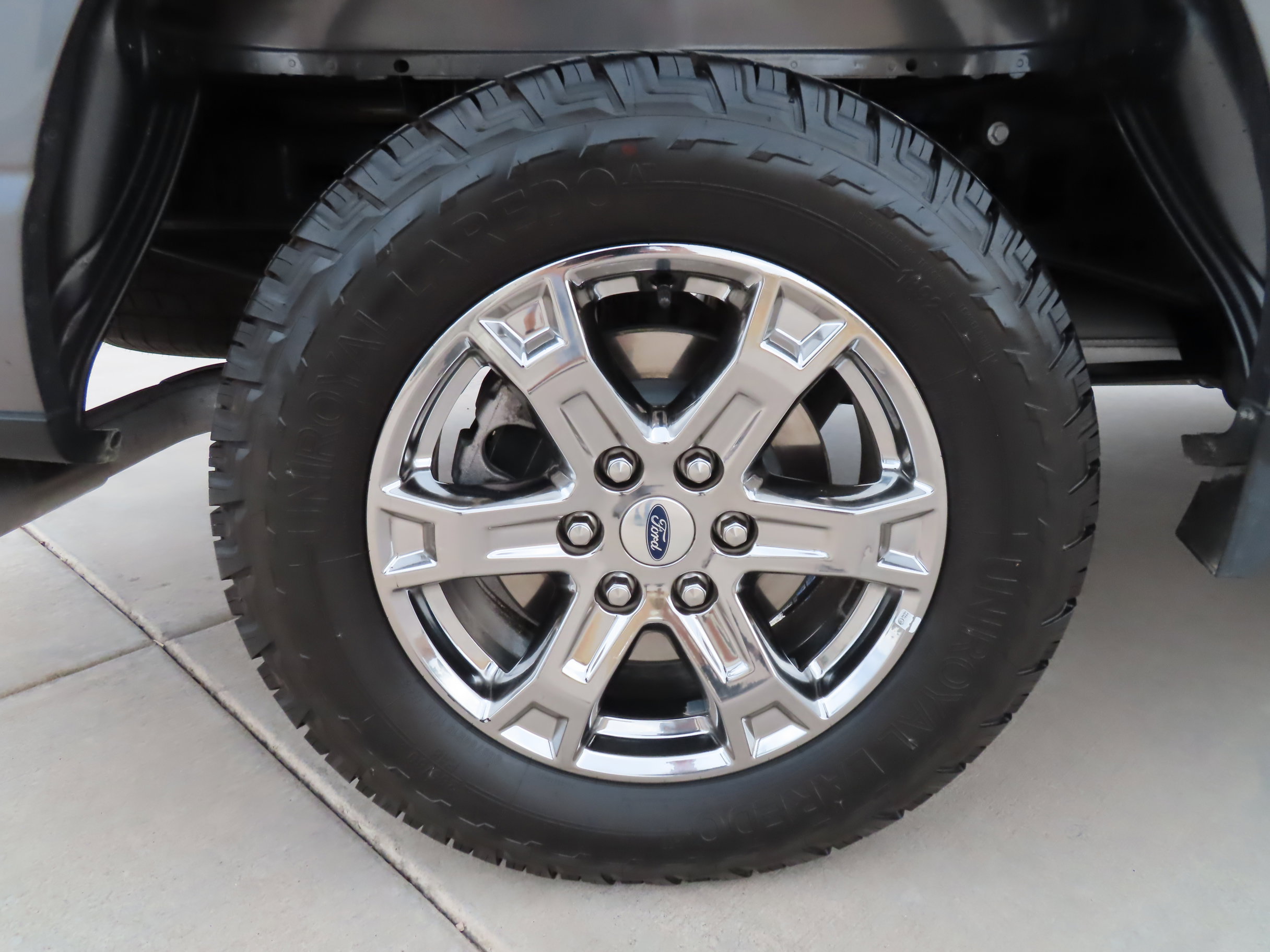 Used 2023 Ford F150 Lariat image 10