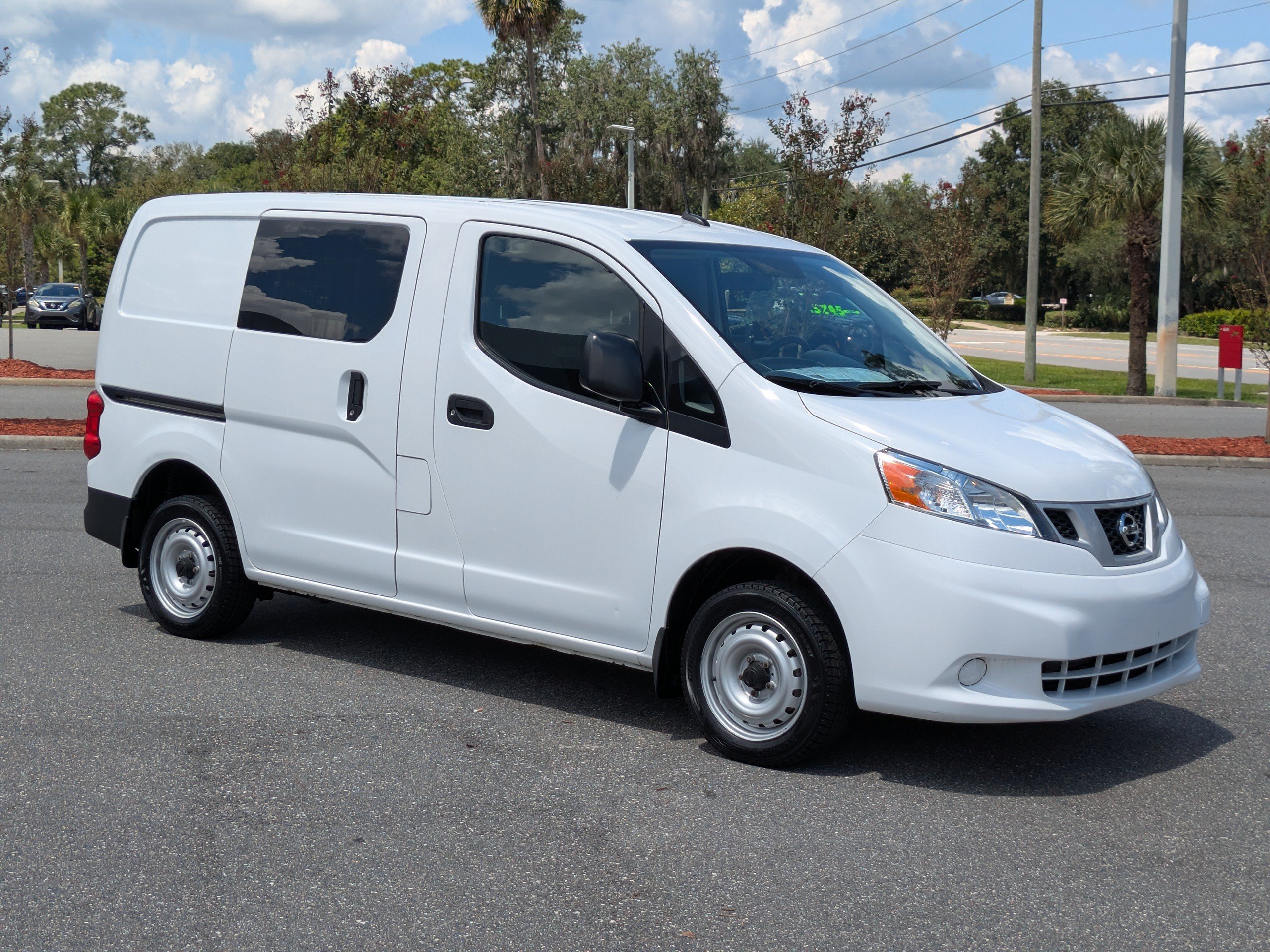 Used 2020 Nissan NV200 S w/ Sliding Glass Door Package FWD video 2