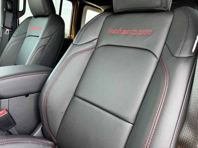 New 2026 Jeep Wrangler Unlimited Rubicon AWD/4WD image 26