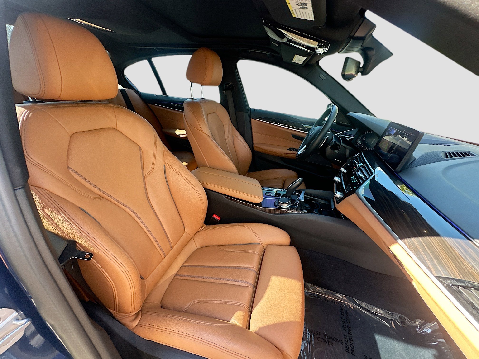 Used 2023 BMW 540i w/ Premium Package image 33