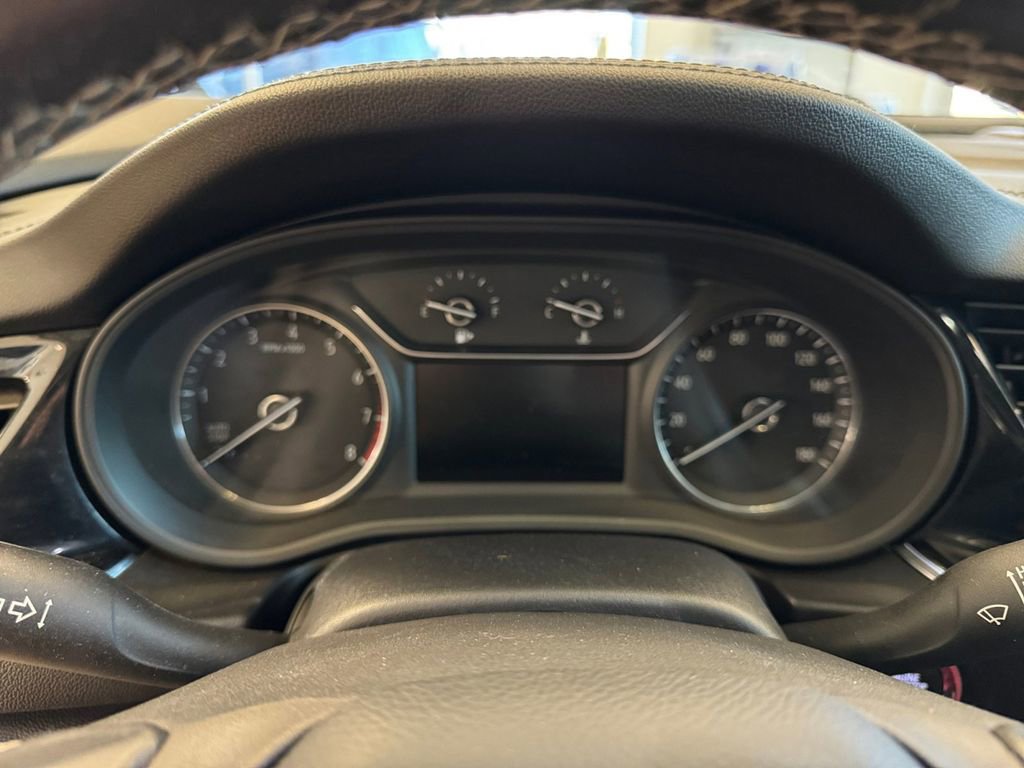 Used 2019 Buick Regal Essence w/ Sights and Sounds Package FWD image 14