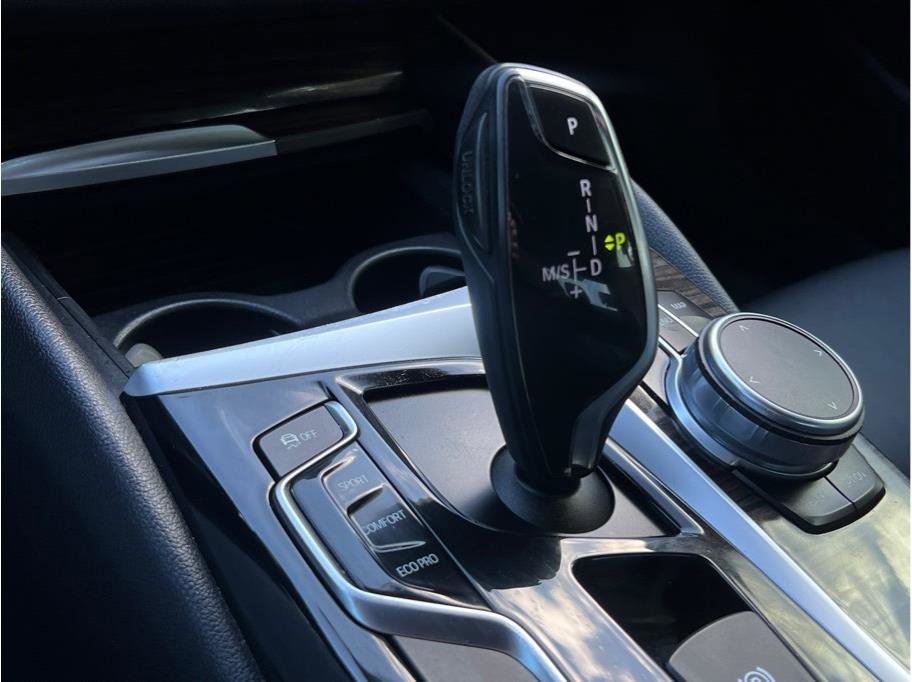 Used 2018 BMW 530i image 15
