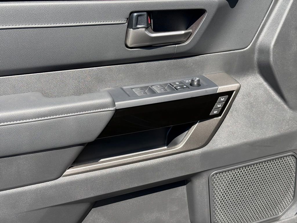 New 2026 Toyota Tundra Limited AWD/4WD image 11