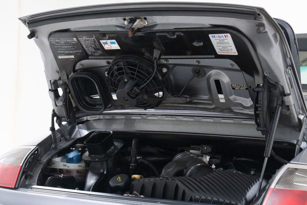 Used 2002 Porsche 911 Cabriolet image 63