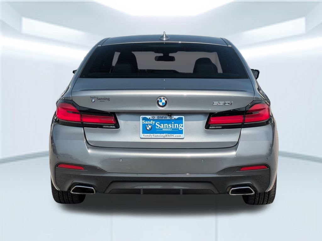 Used 2023 BMW 530i w/ M Sport Package RWD image 4