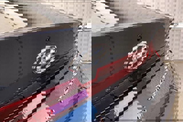 Certified 2023 Hyundai Elantra SEL image 31