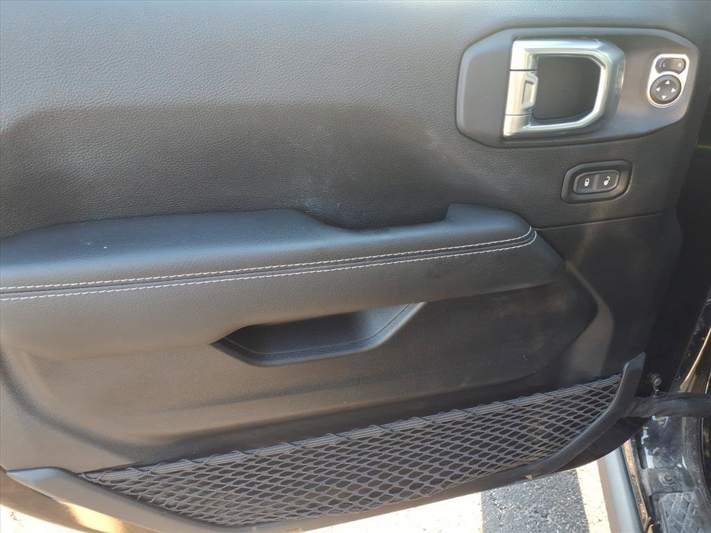 Used 2021 Jeep Gladiator Overland w/ Popular Equipment Package image 24