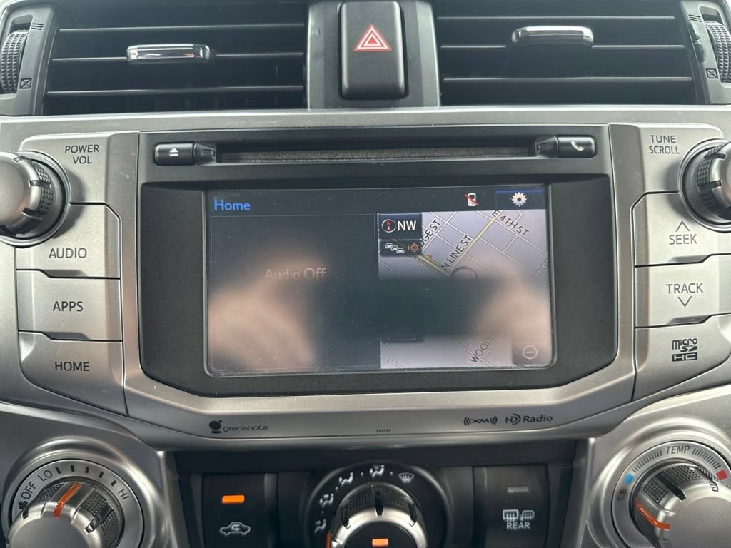 Used 2018 Toyota 4Runner SR5 AWD/4WD image 23