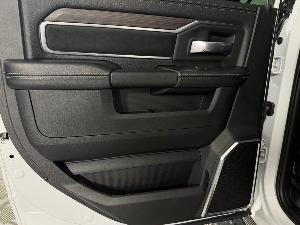 Used 2026 RAM 2500 Laramie image 25