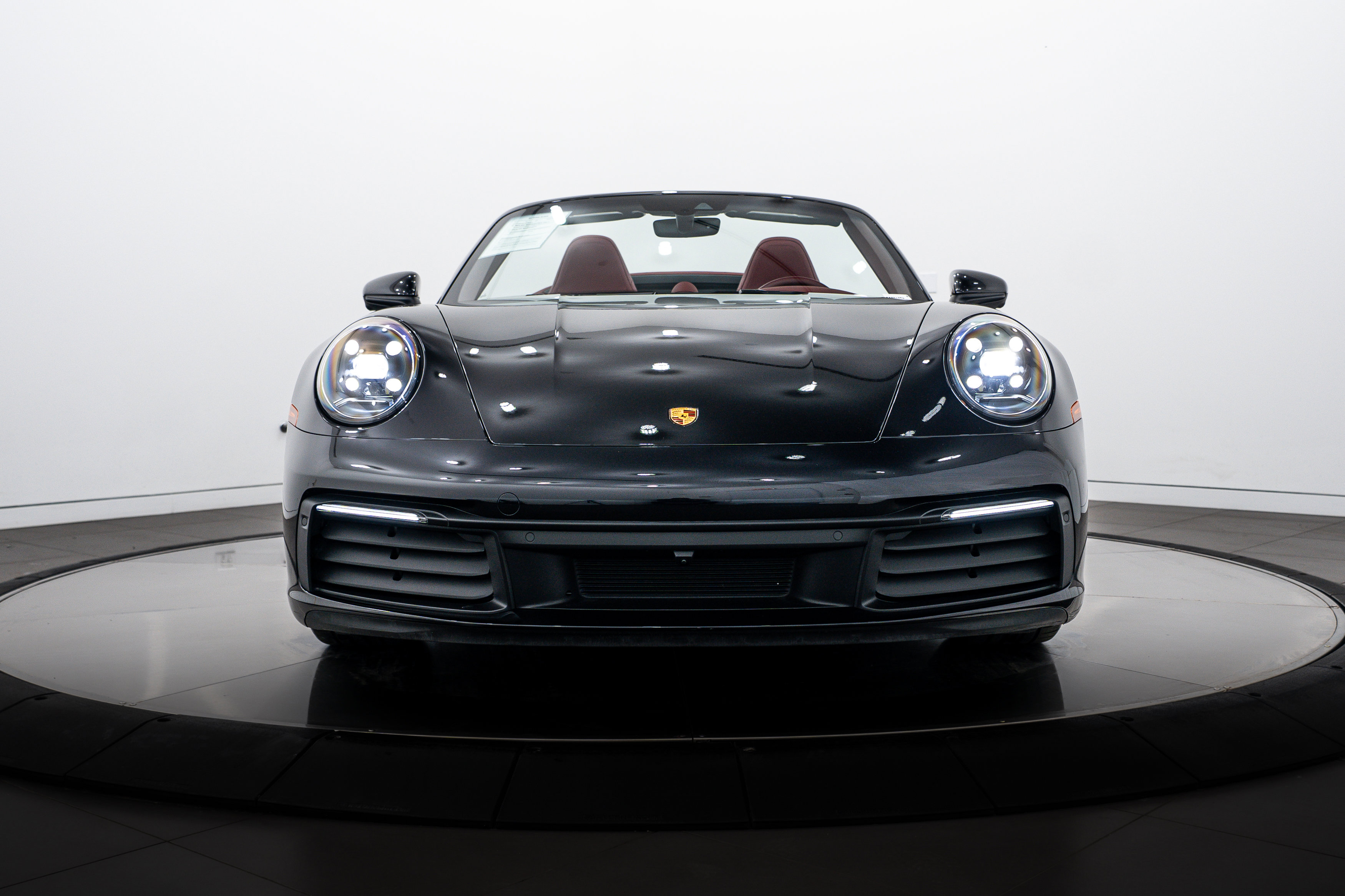 Certified 2024 Porsche 911 Carrera S RWD image 9
