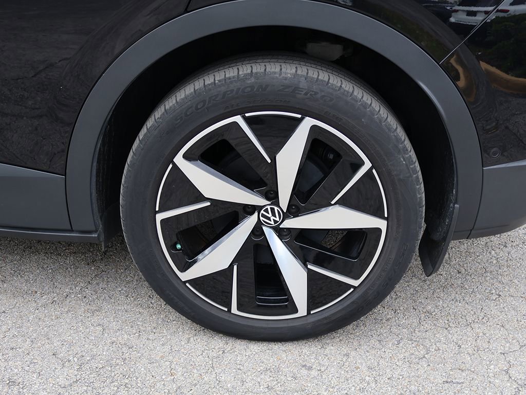 Used 2023 Volkswagen ID.4 Pro S image 25