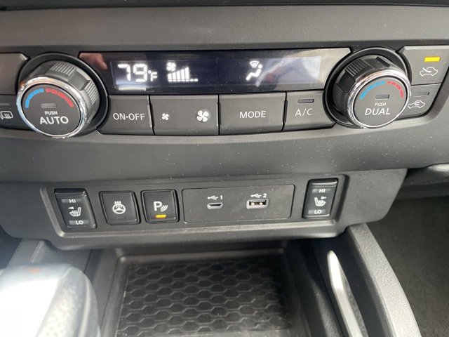 Used 2024 Nissan Frontier SV w/ SV Convenience Package image 28