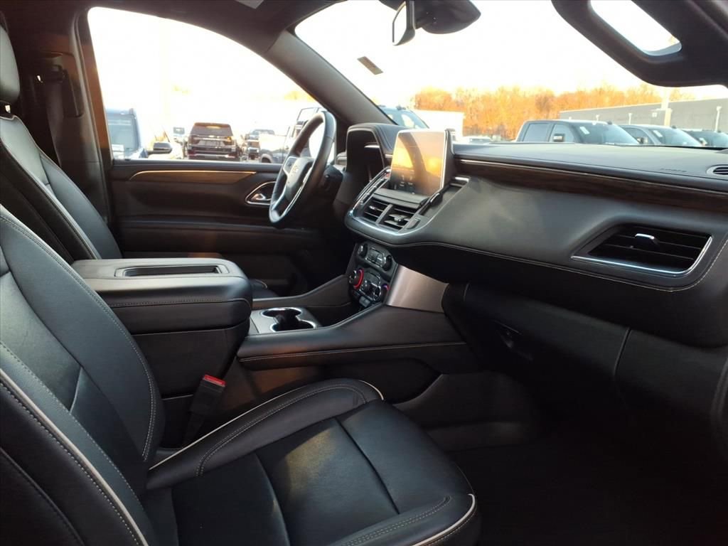 Certified 2023 Chevrolet Suburban Premier image 24