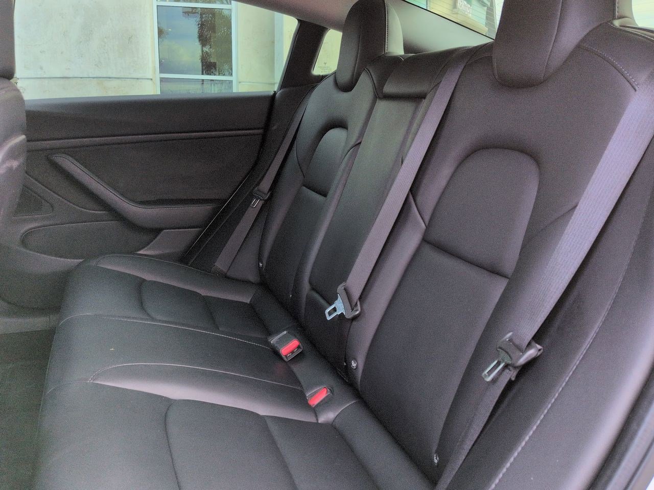 Used 2018 Tesla Model 3 Long Range image 23