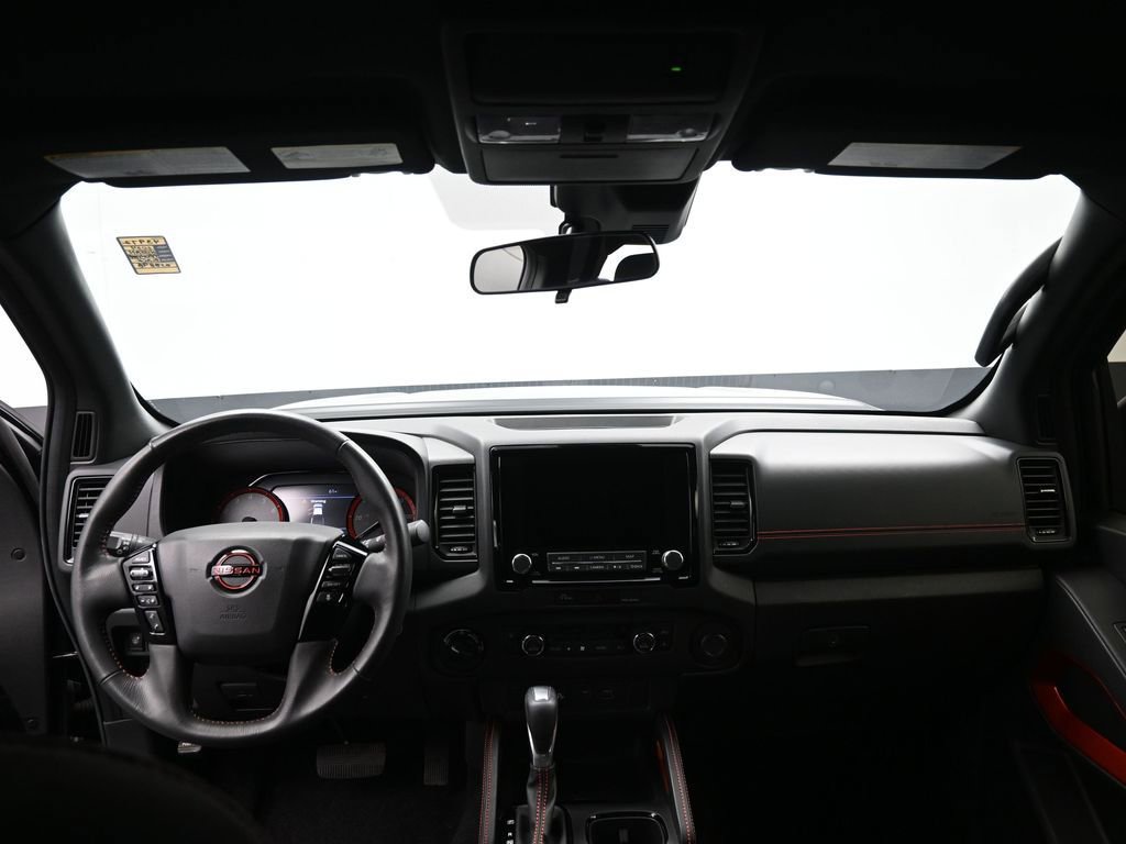 Used 2024 Nissan Frontier PRO-4X w/ Technology Package image 30
