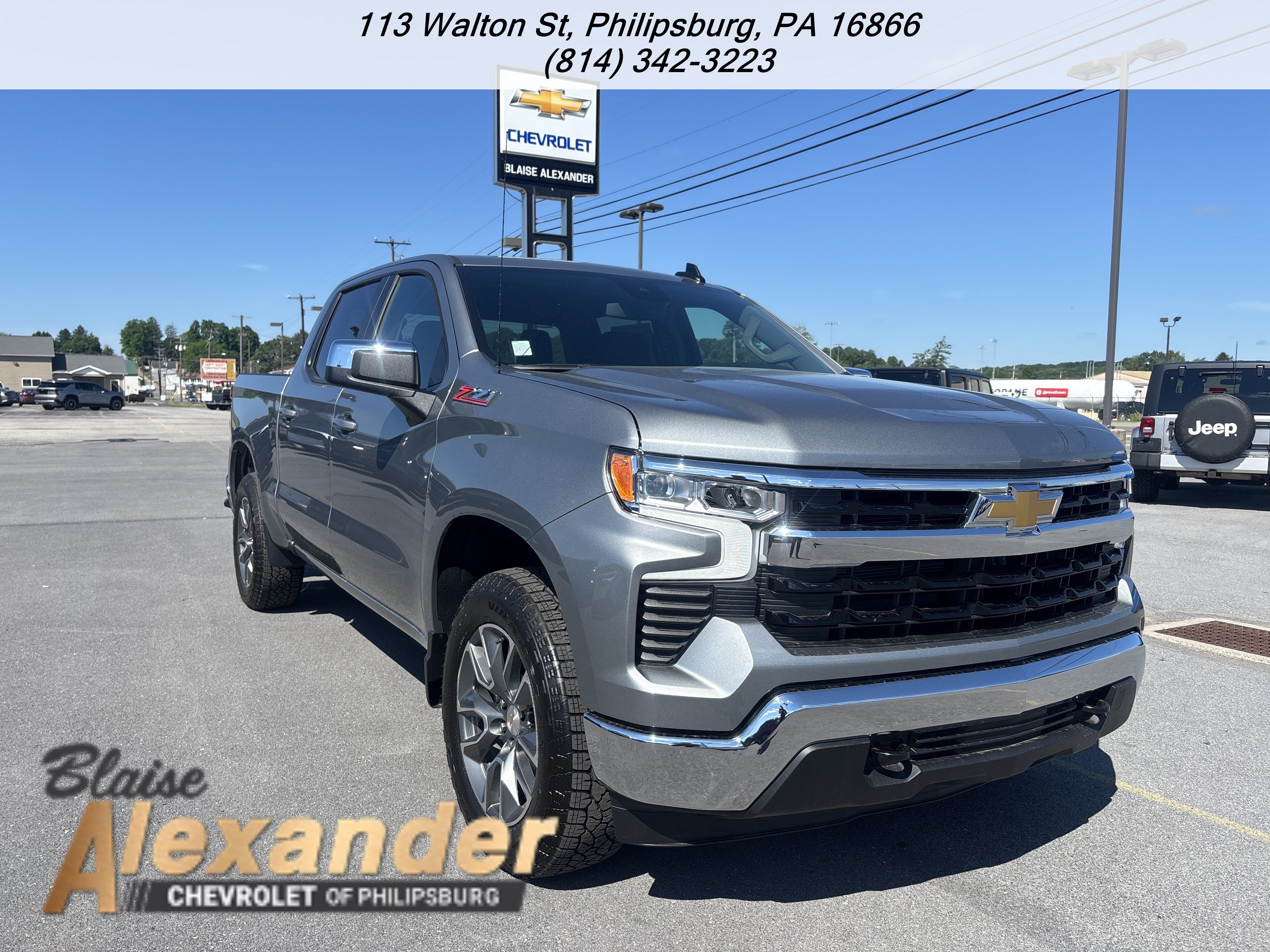 New 2026 Chevrolet Silverado 1500 LT w/ Z71 Off-Road Package AWD/4WD image 1