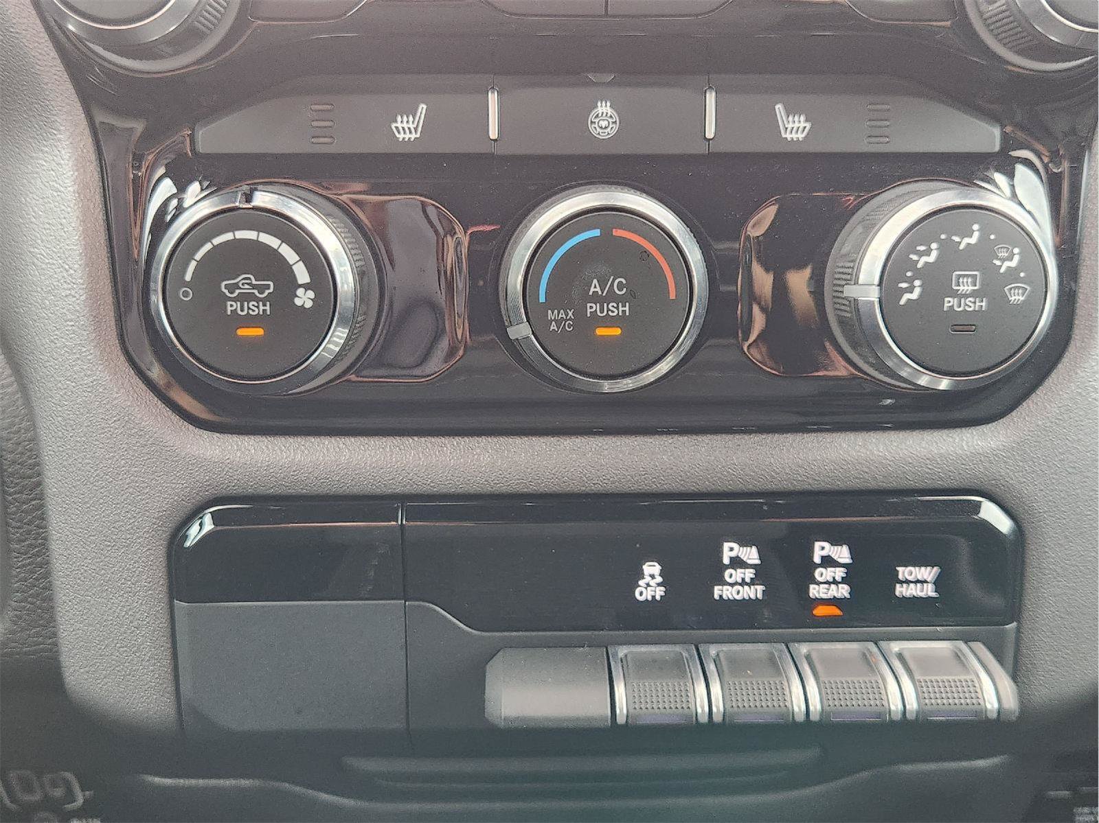 Used 2025 RAM 1500 Big Horn RWD image 19