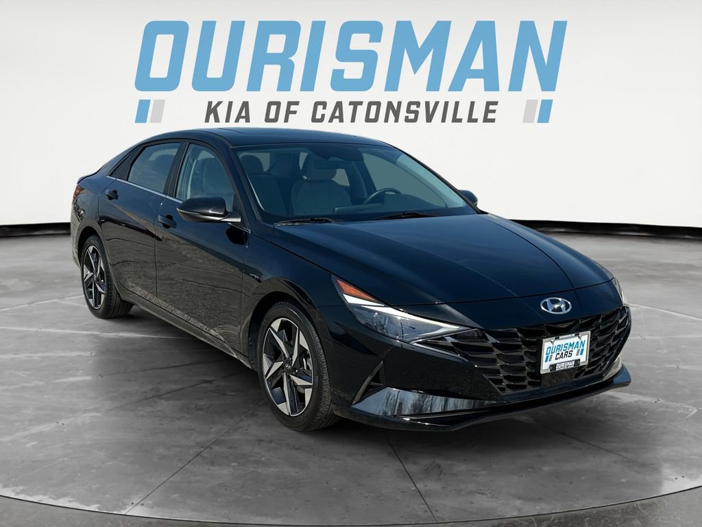 Used 2023 Hyundai Elantra Limited image 1