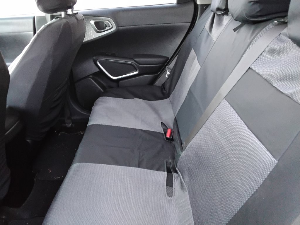 Used 2022 Kia Soul LX FWD image 10