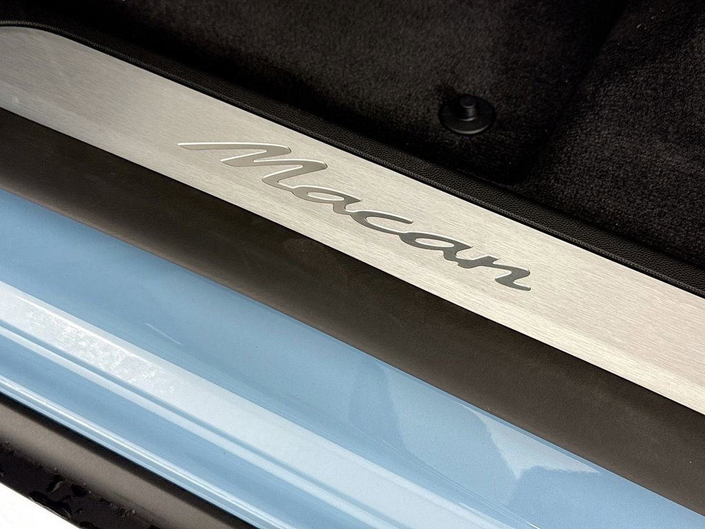 New 2026 Porsche Macan Electric image 13