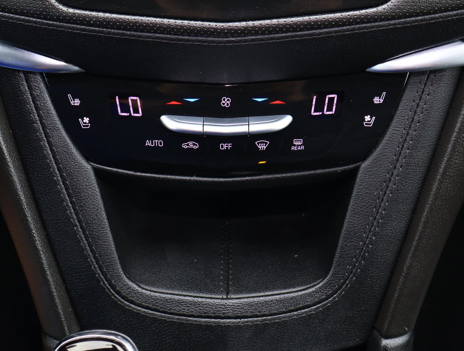 Certified 2024 Cadillac XT5 Premium Luxury image 29