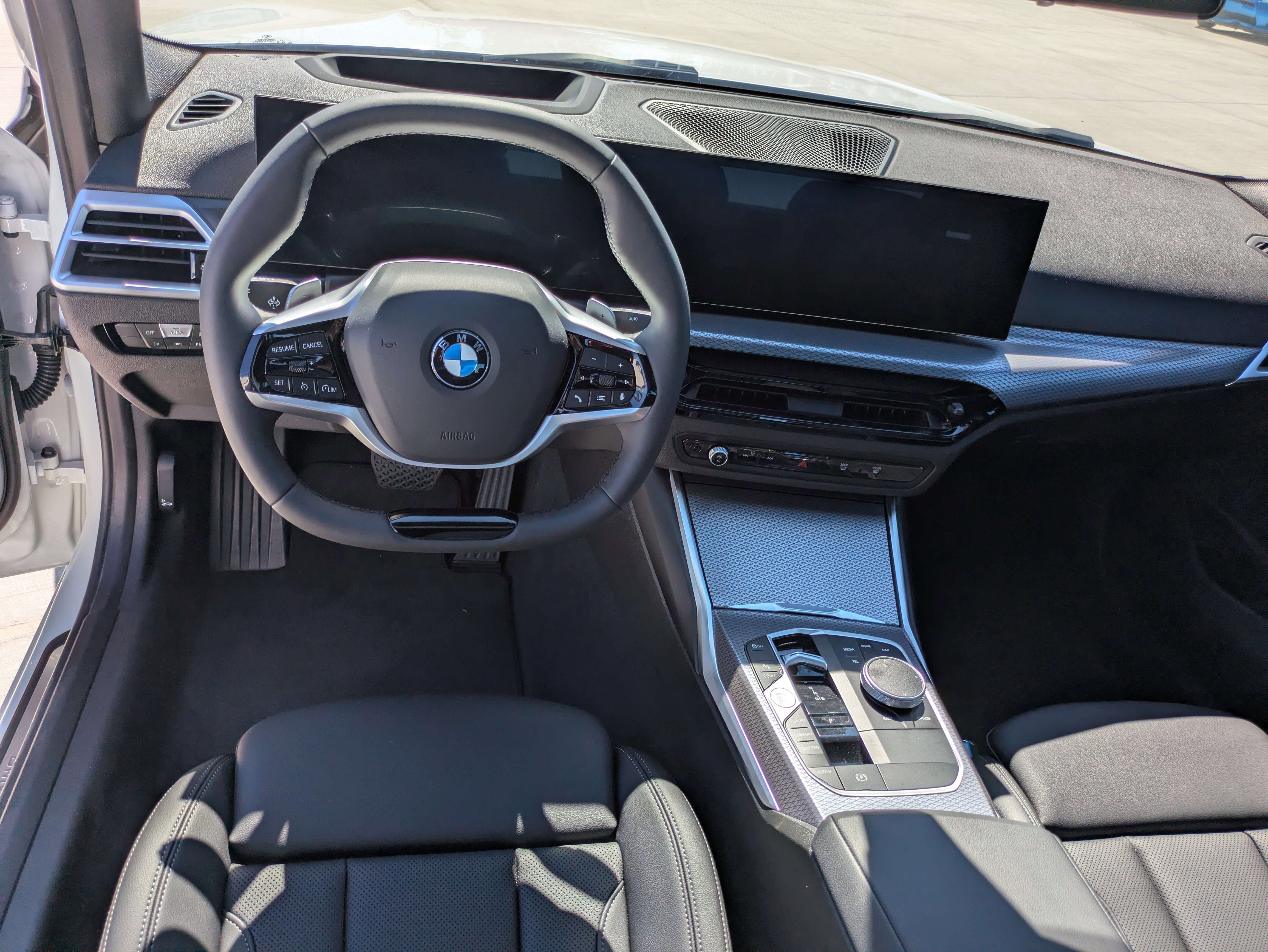 Used 2026 BMW 330i Sedan image 16