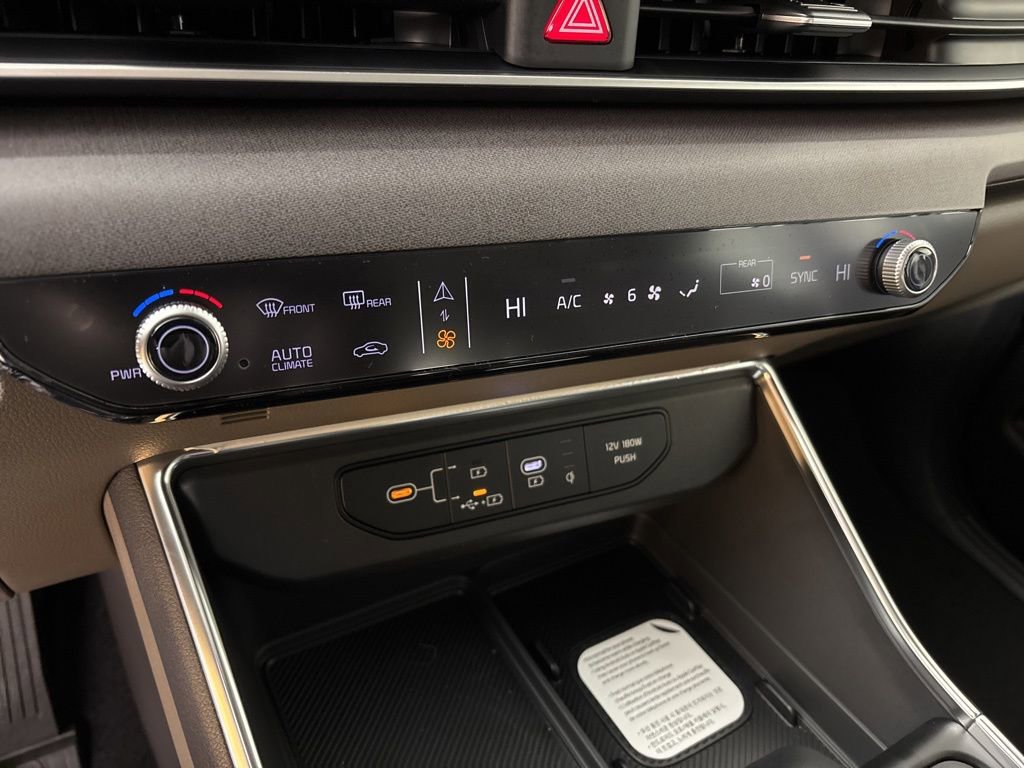 New 2026 Kia Carnival EX image 30