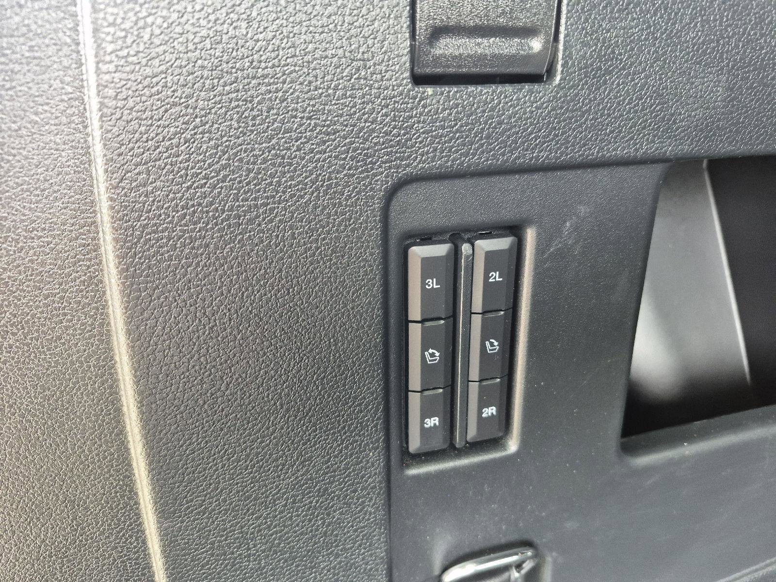 Certified 2021 Ford Expedition King Ranch w/ Cargo Package AWD/4WD image 17